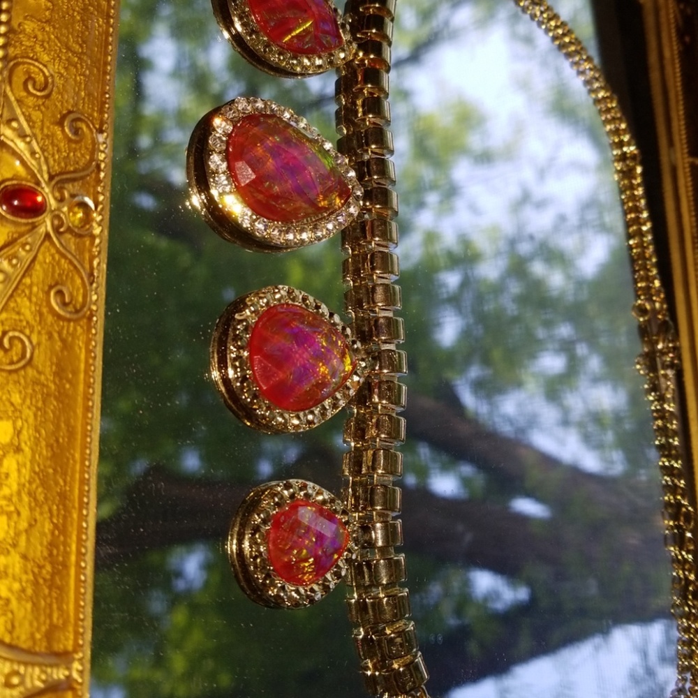 Jewelry - Picture 8 of 8